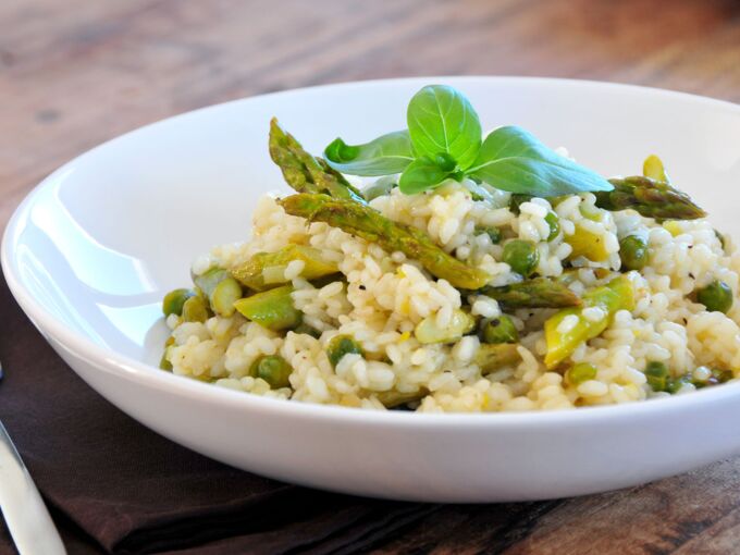 Risotto mit Erbsen, Spargel & Weißwein